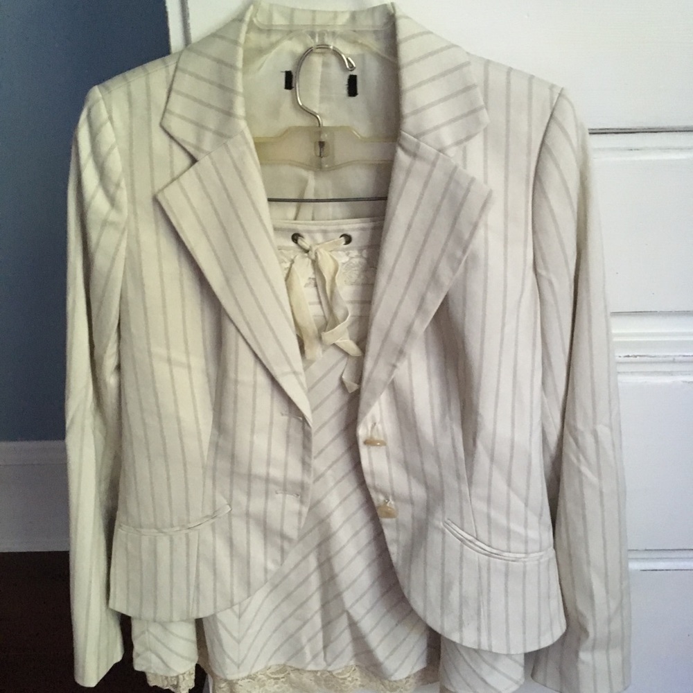 Suit